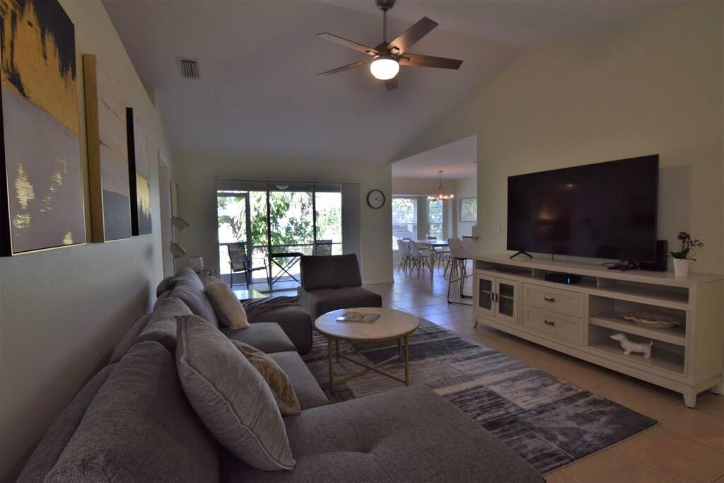 Florinda 3Bdr/2Bth 2Car Garage With New Pool Βίλα Σεϊρασότα Εξωτερικό φωτογραφία